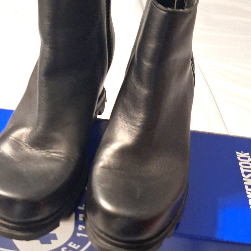 Sorel Joan of Artic short Boot 5.5 black